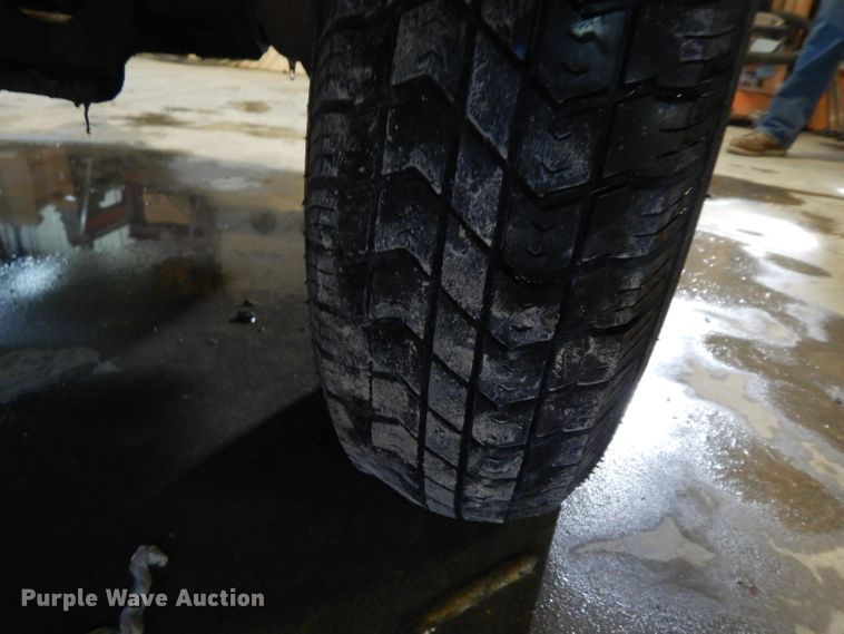 image for item FY9343 2015 Sullair 185 air compressor