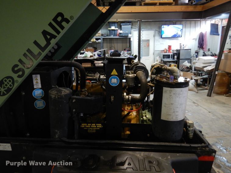 image for item FY9343 2015 Sullair 185 air compressor