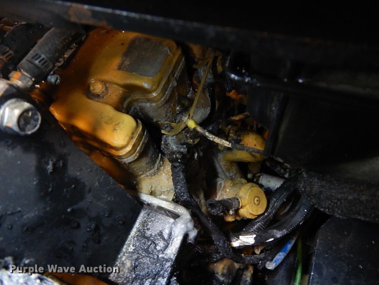 image for item FY9343 2015 Sullair 185 air compressor