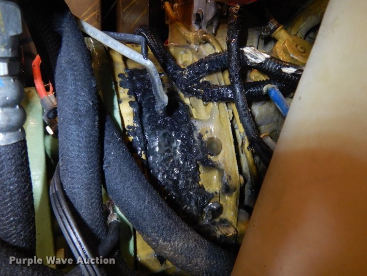 image for item FY9343 2015 Sullair 185 air compressor