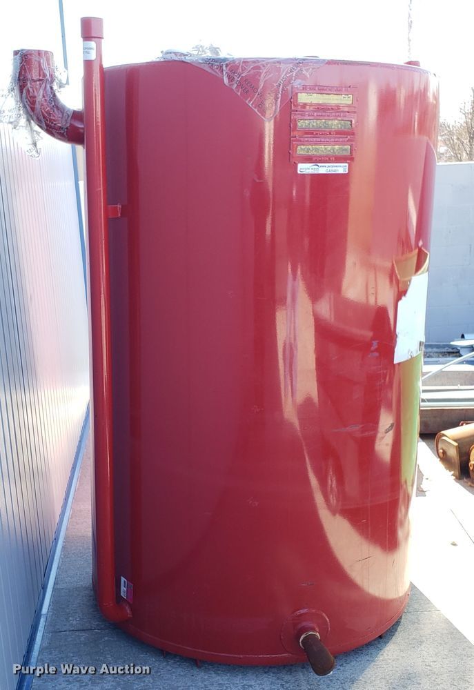 image for item GA9481 We-Mac bulk oil tank