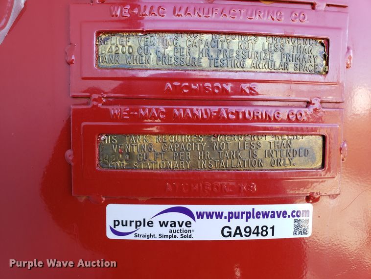 image for item GA9481 We-Mac bulk oil tank