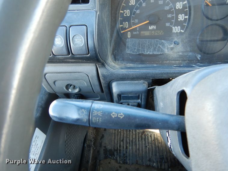 image for item GB9755 2003 Isuzu NPR dump flatbed truck