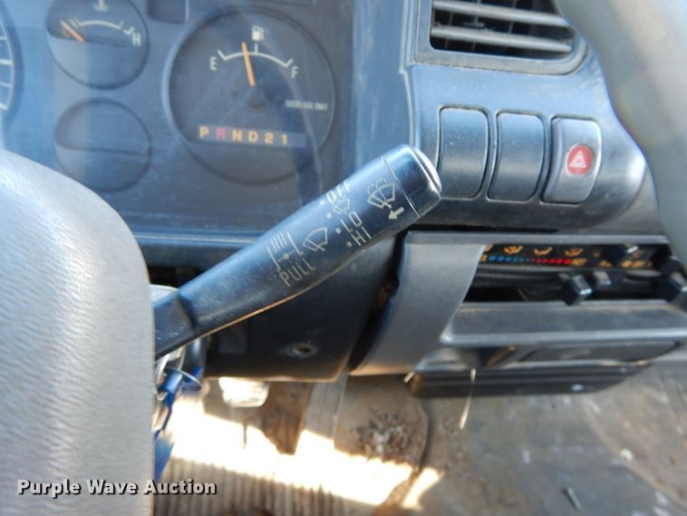 image for item GB9755 2003 Isuzu NPR dump flatbed truck