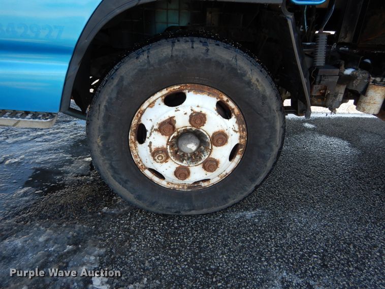 image for item GB9755 2003 Isuzu NPR dump flatbed truck