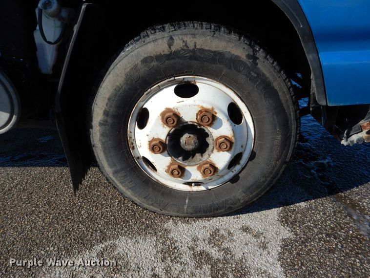 image for item GB9755 2003 Isuzu NPR dump flatbed truck