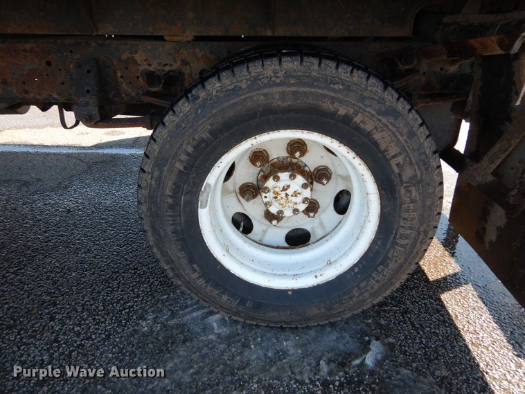 image for item GB9755 2003 Isuzu NPR dump flatbed truck