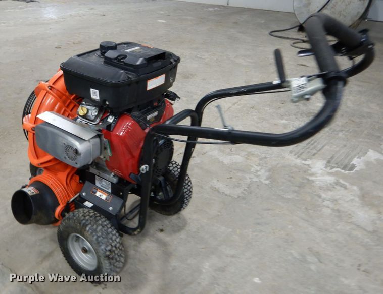 image for item GB9758 Billy Goat F1802SPV blower