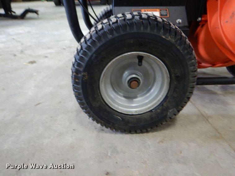 image for item GB9758 Billy Goat F1802SPV blower