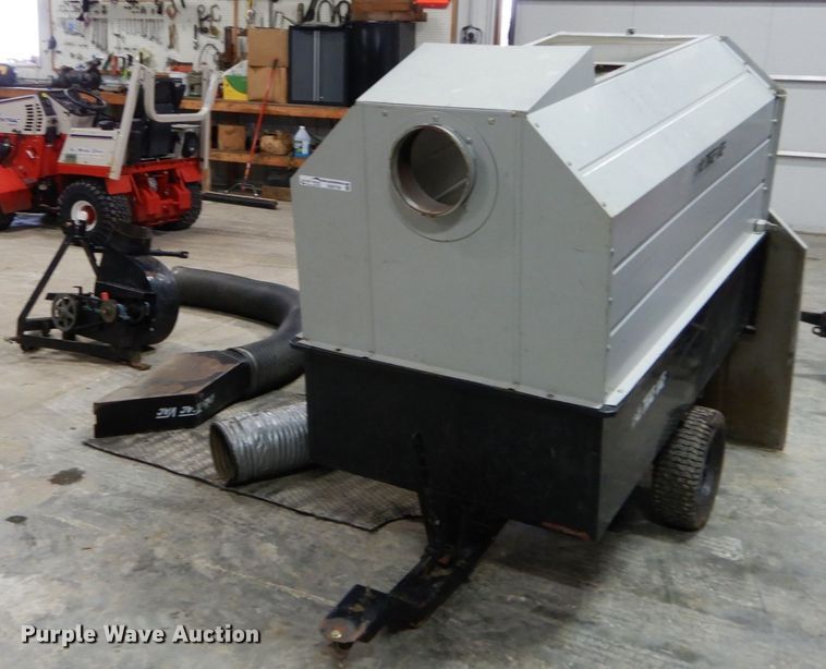 image for item GB9759 Tractor Vac 854 leaf collector dump wagon