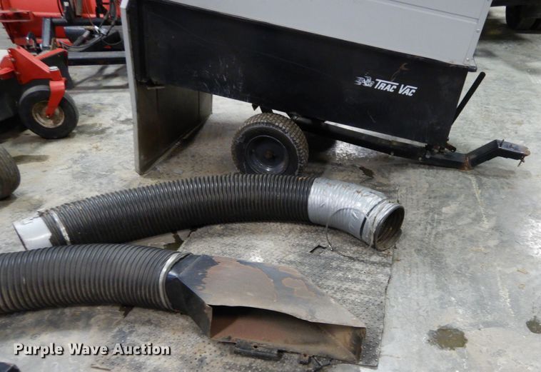 image for item GB9759 Tractor Vac 854 leaf collector dump wagon