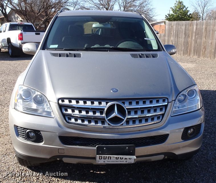image for item GC9157 2006 Mercedes Benz ML350 SUV