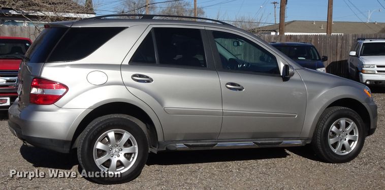 image for item GC9157 2006 Mercedes Benz ML350 SUV