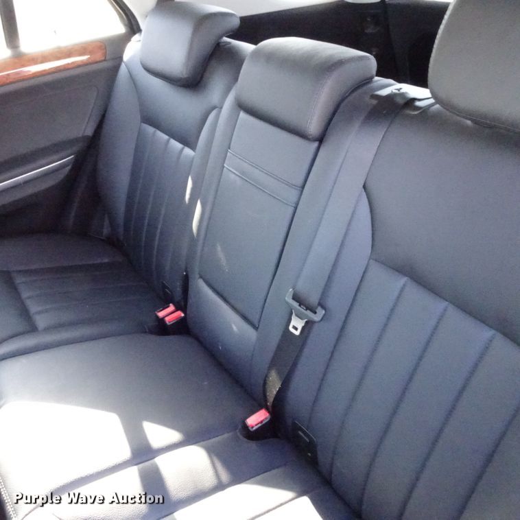 image for item GC9157 2006 Mercedes Benz ML350 SUV