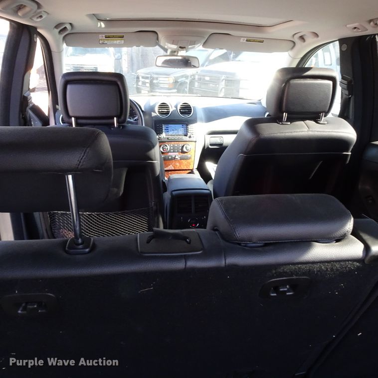 image for item GC9157 2006 Mercedes Benz ML350 SUV