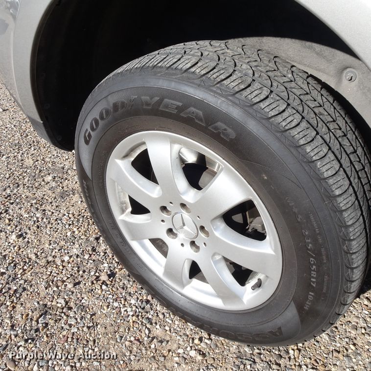 image for item GC9157 2006 Mercedes Benz ML350 SUV