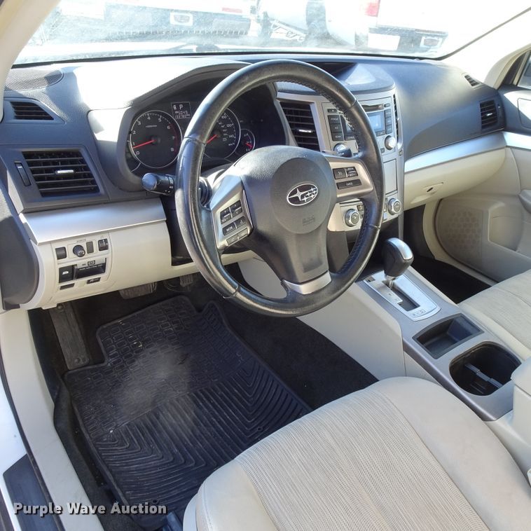 image for item GC9159 2013 Subaru Outback