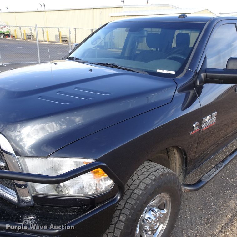 image for item GC9168 2013 Dodge Ram 2500 Crew Cab pickup truck