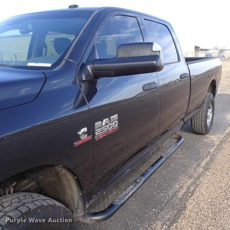 image for item GC9168 2013 Dodge Ram 2500 Crew Cab pickup truck