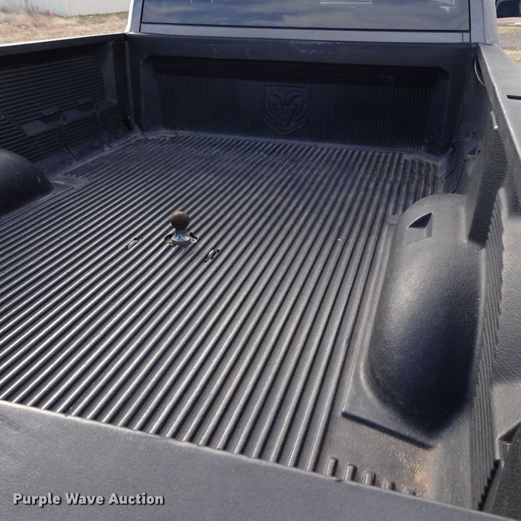 image for item GC9168 2013 Dodge Ram 2500 Crew Cab pickup truck