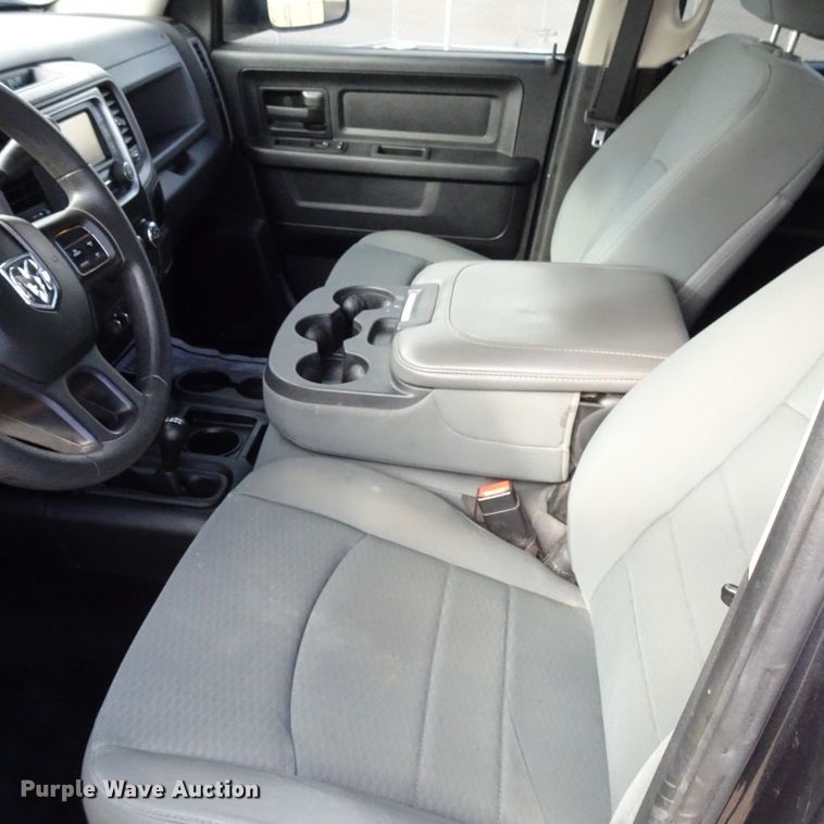 image for item GC9168 2013 Dodge Ram 2500 Crew Cab pickup truck