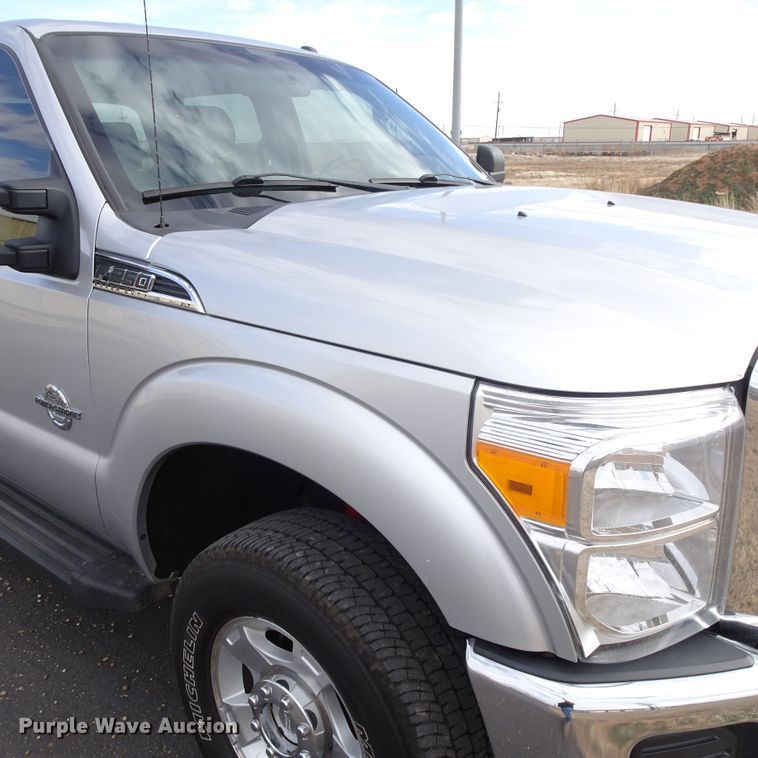 image for item GC9169 2015 Ford F250 Super Duty Crew Cab pickup truck