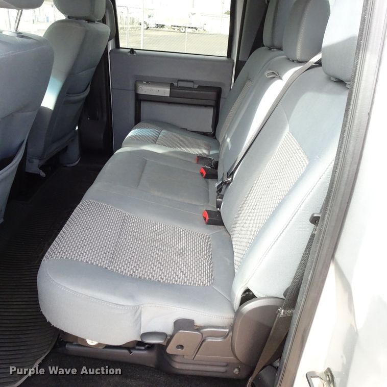 image for item GC9169 2015 Ford F250 Super Duty Crew Cab pickup truck