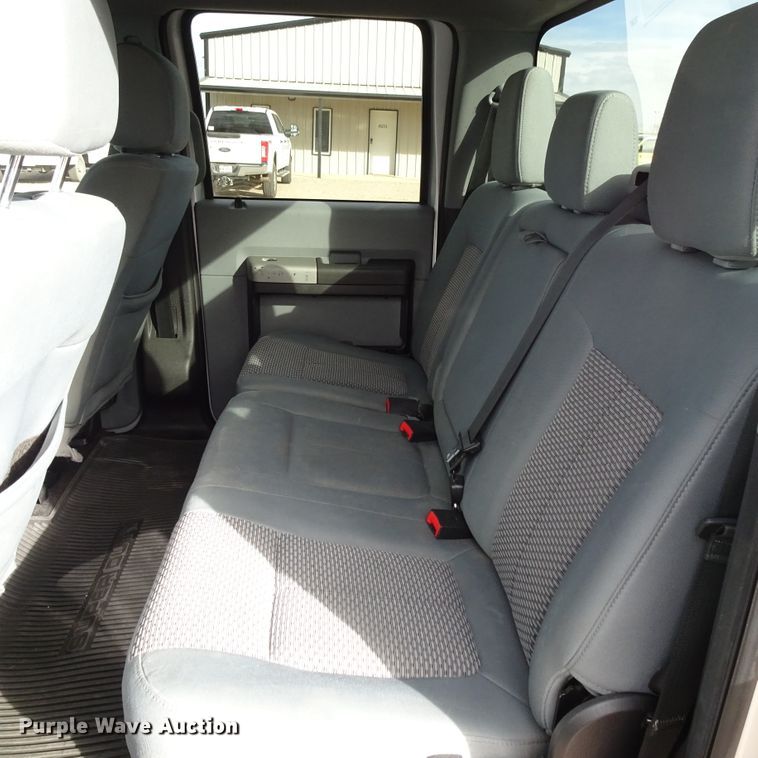 image for item GC9169 2015 Ford F250 Super Duty Crew Cab pickup truck