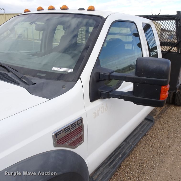 image for item GC9170 2010 Ford F550 SuperCab flatbed truck