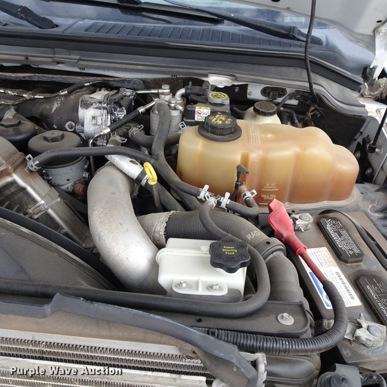 image for item GC9170 2010 Ford F550 SuperCab flatbed truck