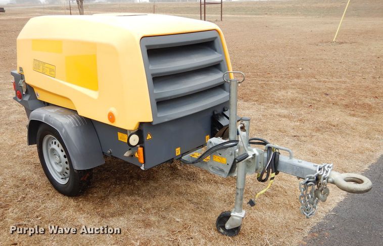 image for item GE9044 2017 Atlas Copco air compressor