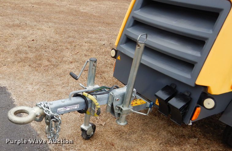 image for item GE9044 2017 Atlas Copco air compressor