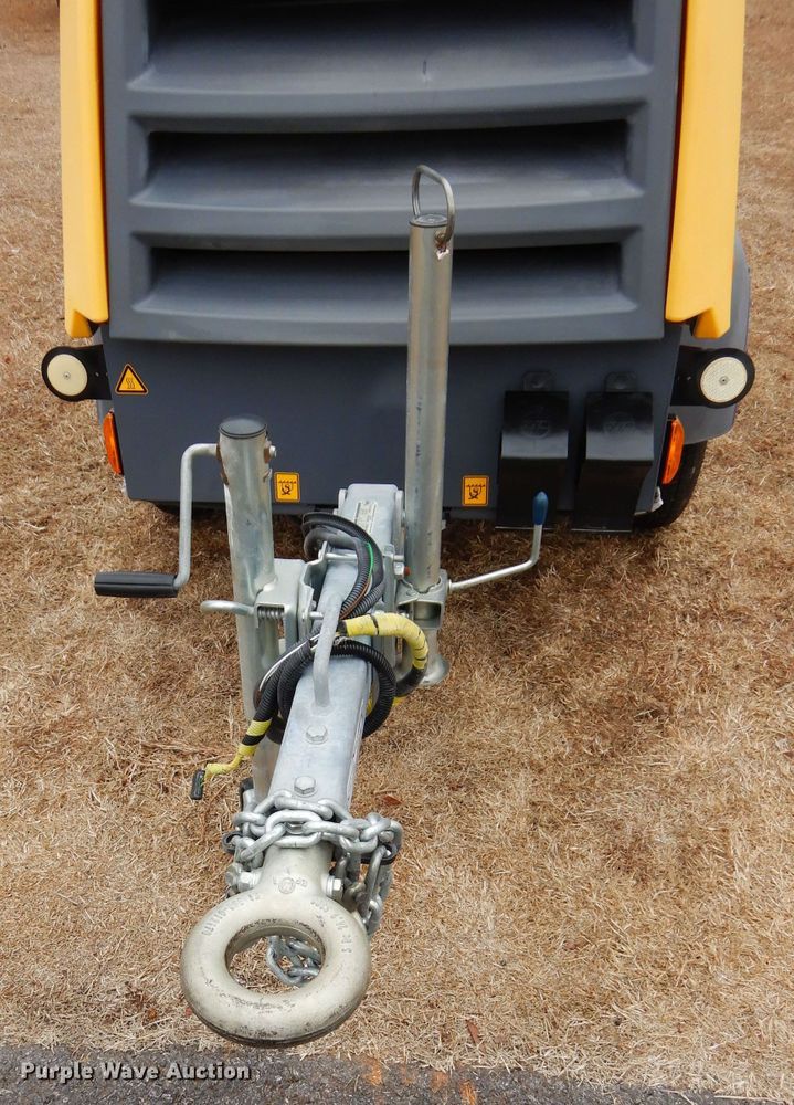 image for item GE9044 2017 Atlas Copco air compressor