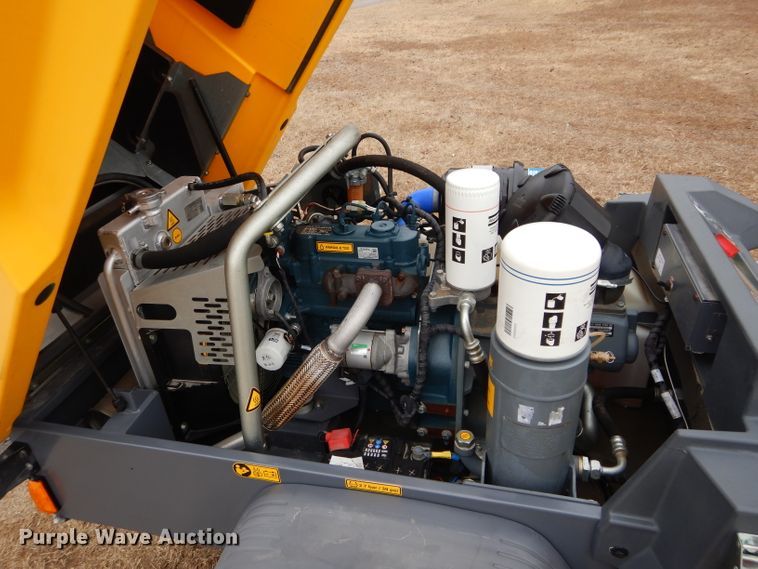 image for item GE9044 2017 Atlas Copco air compressor