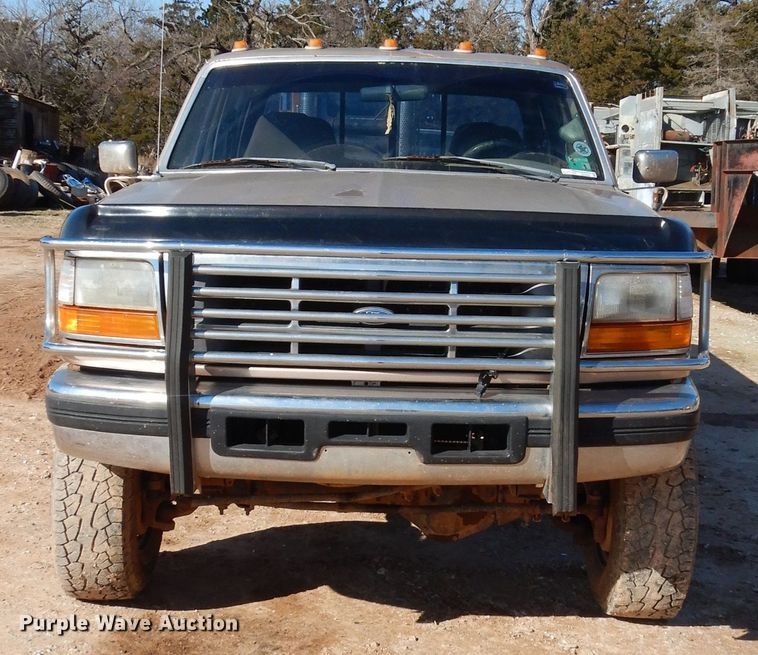image for item GE9090 1997 Ford F350 Crew Cab pickup truck