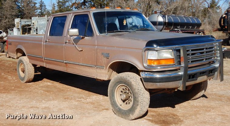 image for item GE9090 1997 Ford F350 Crew Cab pickup truck