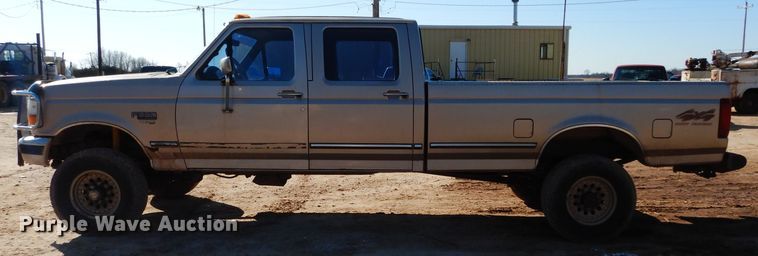image for item GE9090 1997 Ford F350 Crew Cab pickup truck