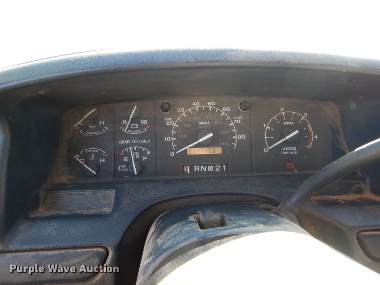 image for item GE9090 1997 Ford F350 Crew Cab pickup truck