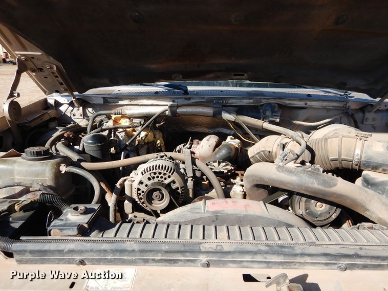 image for item GE9090 1997 Ford F350 Crew Cab pickup truck