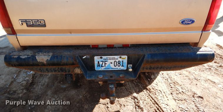 image for item GE9090 1997 Ford F350 Crew Cab pickup truck