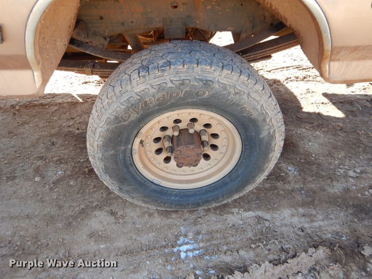 image for item GE9090 1997 Ford F350 Crew Cab pickup truck