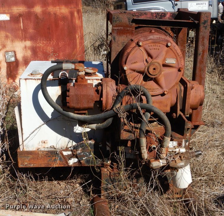 image for item GE9094 Braden winch