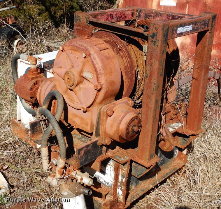 image for item GE9094 Braden winch