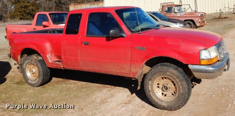 image for item GE9095 1998 Ford Ranger XLT pickup truck