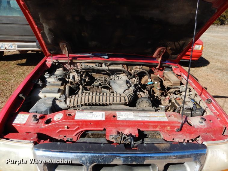 image for item GE9095 1998 Ford Ranger XLT pickup truck