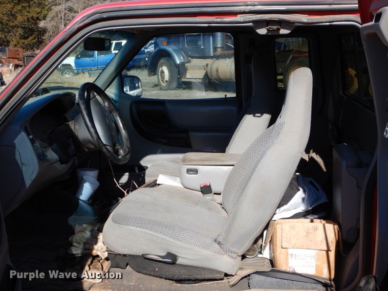 image for item GE9096 1999 Ford Ranger SuperCab pickup truck