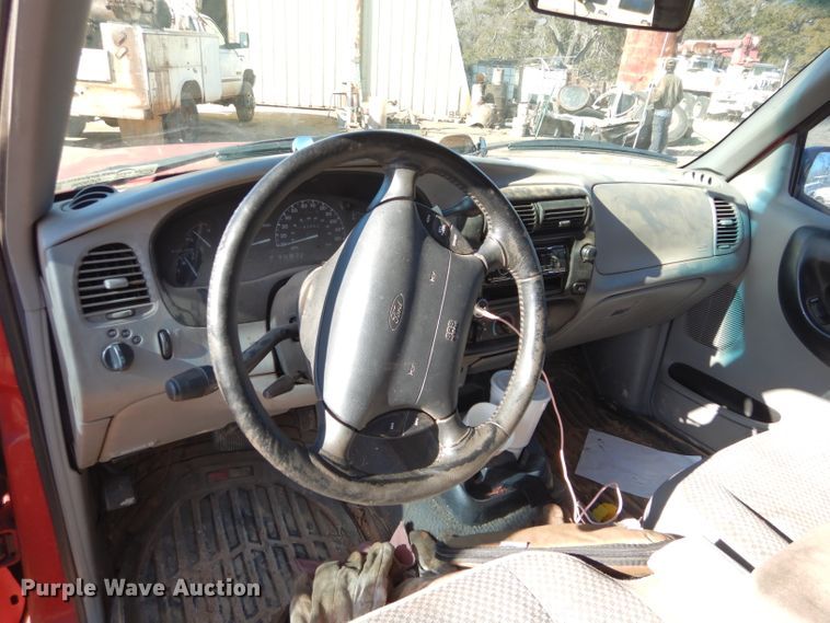 image for item GE9096 1999 Ford Ranger SuperCab pickup truck