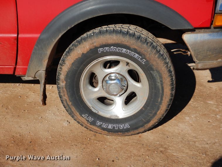 image for item GE9096 1999 Ford Ranger SuperCab pickup truck