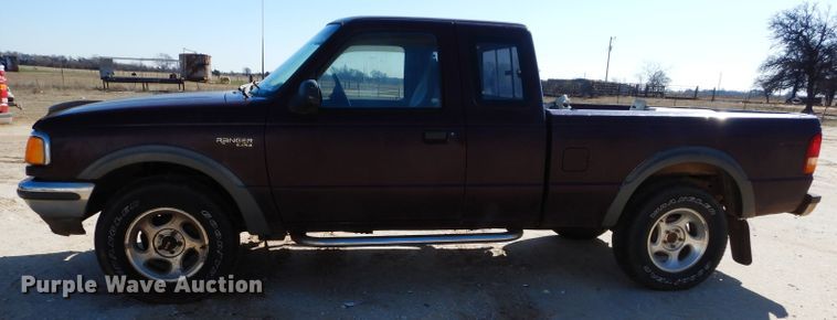image for item GE9097 1994 Ford Ranger pickup truck