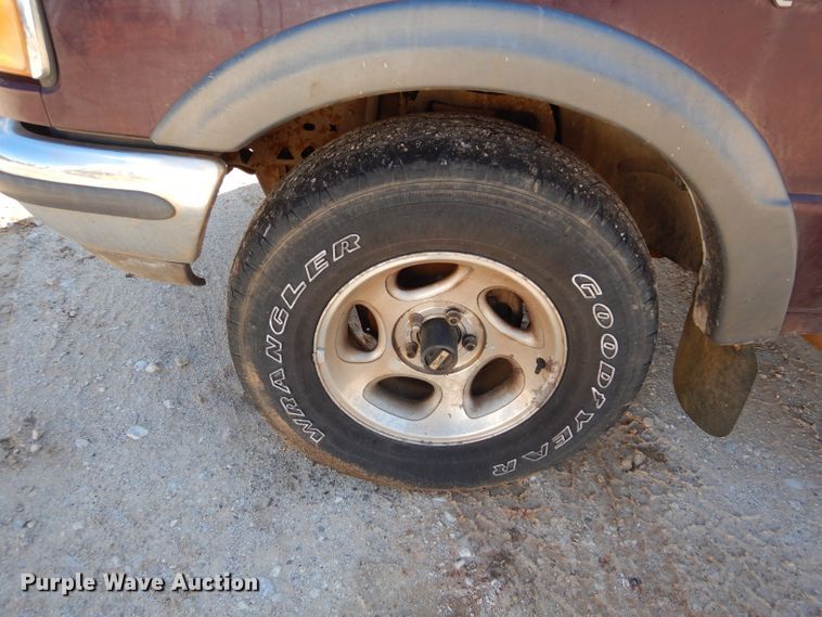 image for item GE9097 1994 Ford Ranger pickup truck